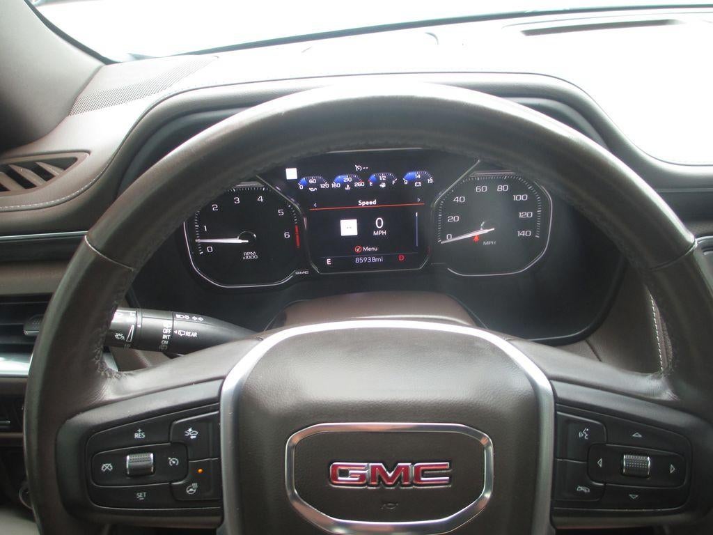 2021 GMC Yukon SLT