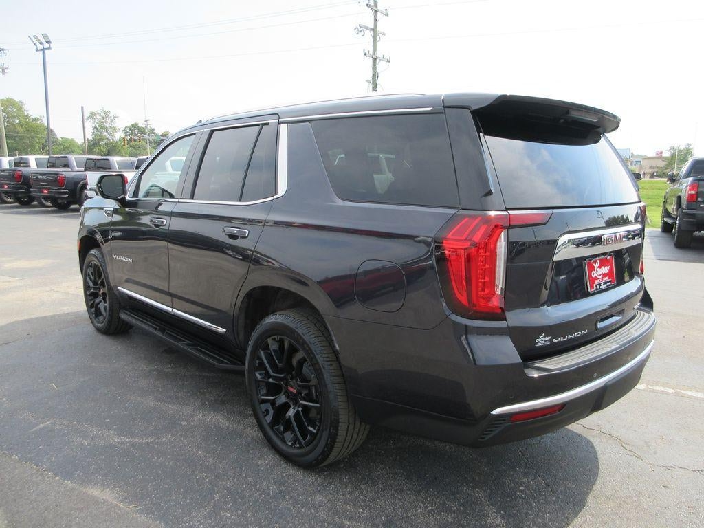 2023 GMC Yukon SLT