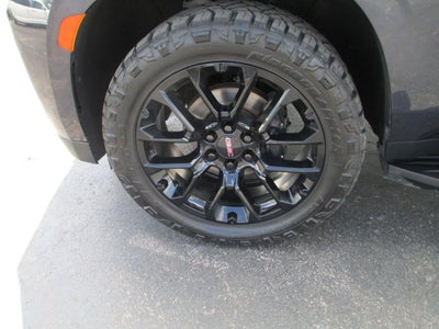 2023 GMC Yukon SLT