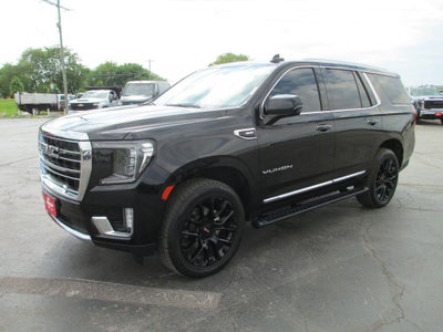 2023 GMC Yukon SLT