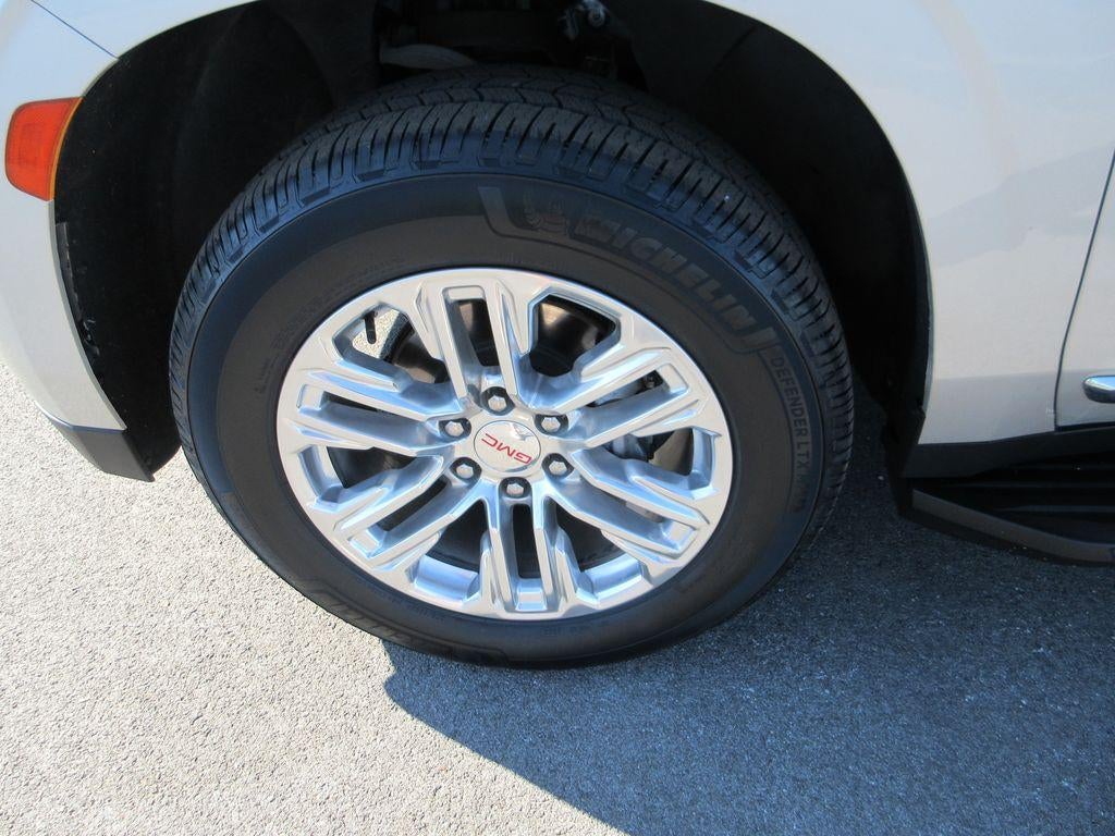 2022 GMC Yukon SLT