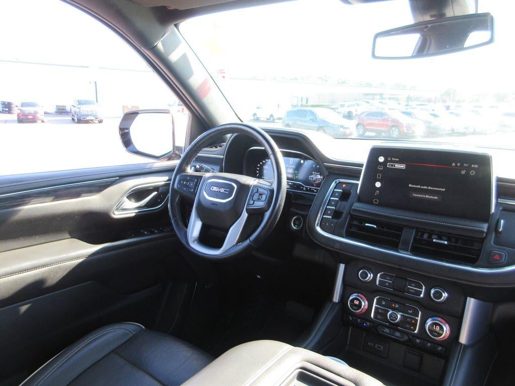 2022 GMC Yukon SLT