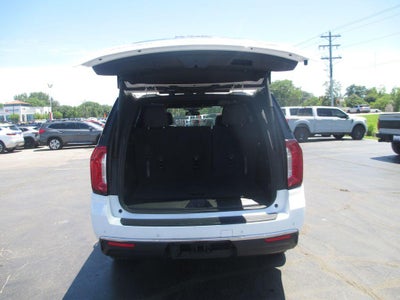 2023 GMC Yukon SLT