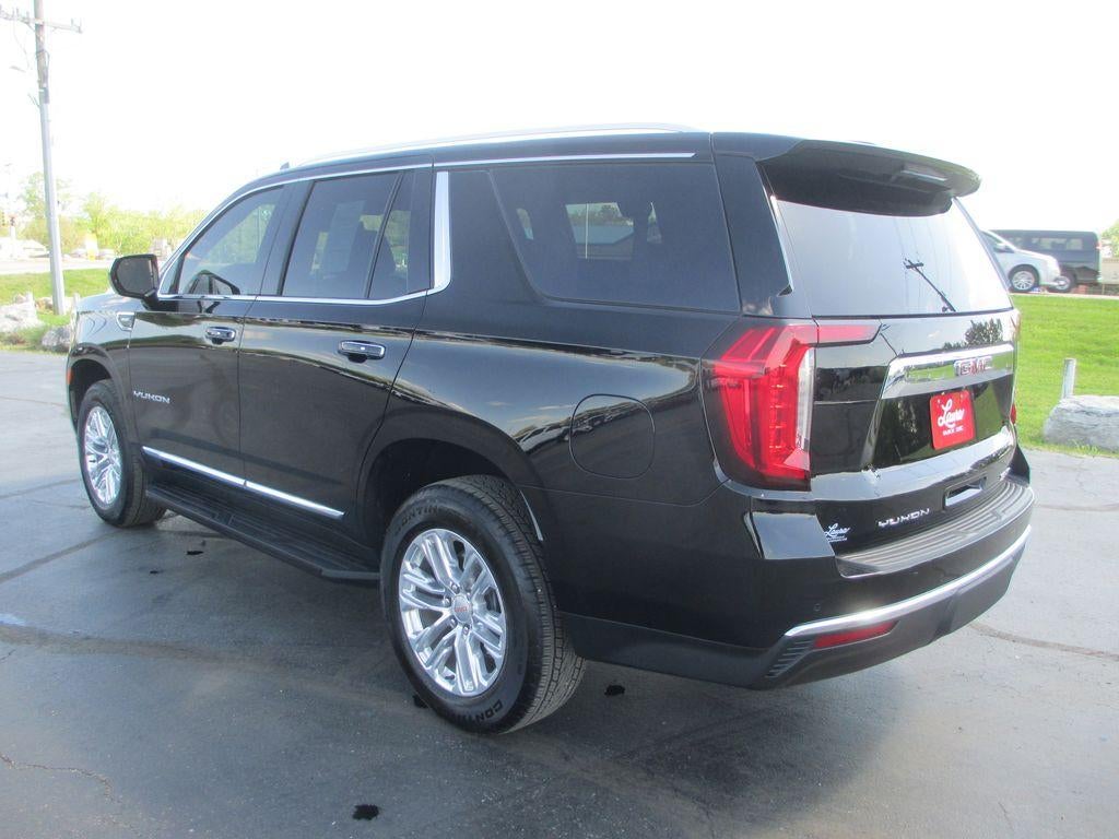2023 GMC Yukon SLT