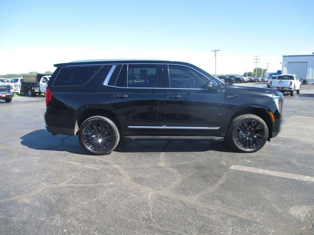 2025 GMC Yukon Elevation
