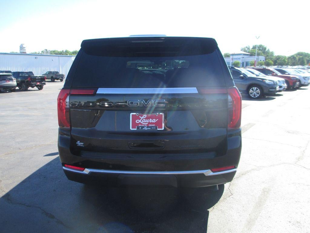2025 GMC Yukon Elevation