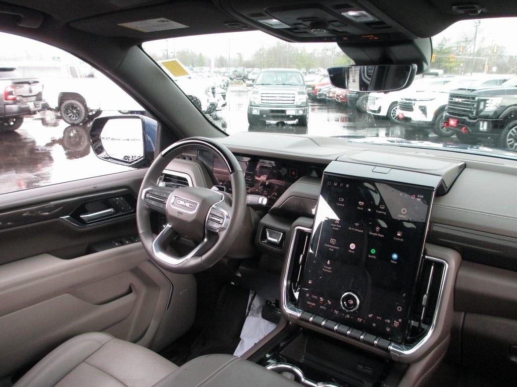 2025 GMC Yukon Elevation