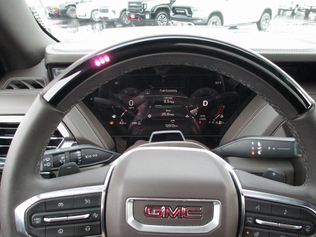 2025 GMC Yukon Elevation