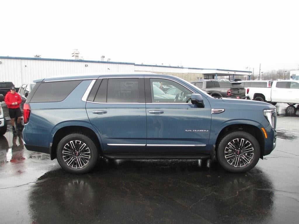 2025 GMC Yukon Elevation