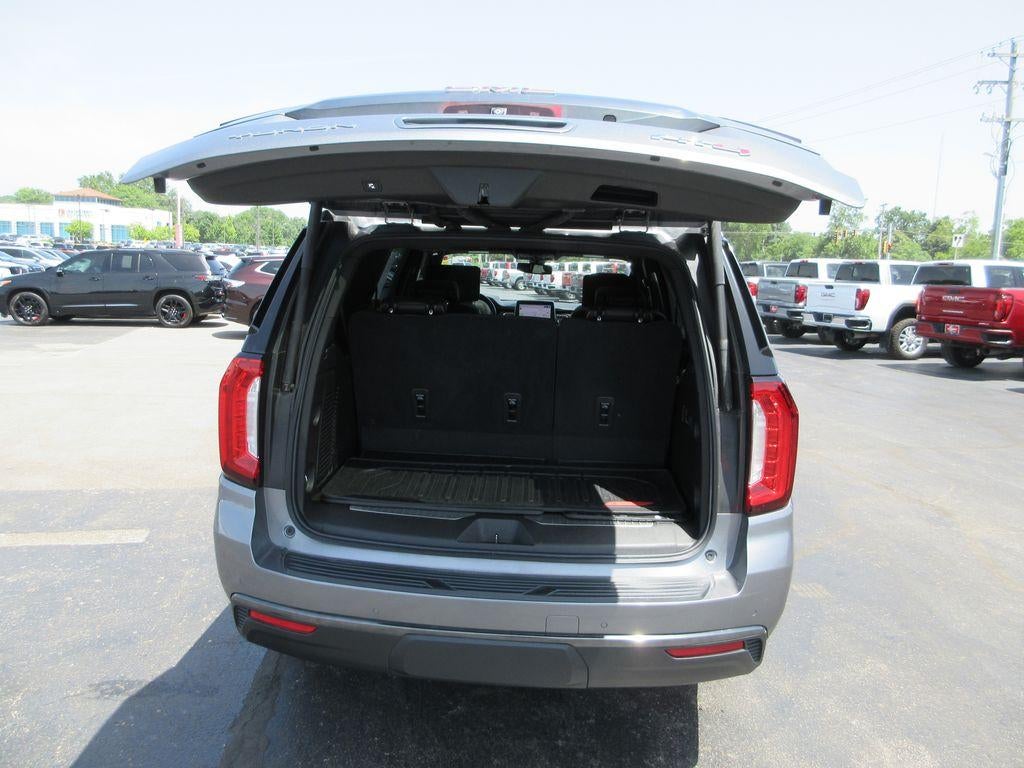2021 GMC Yukon AT4 - Photo 9