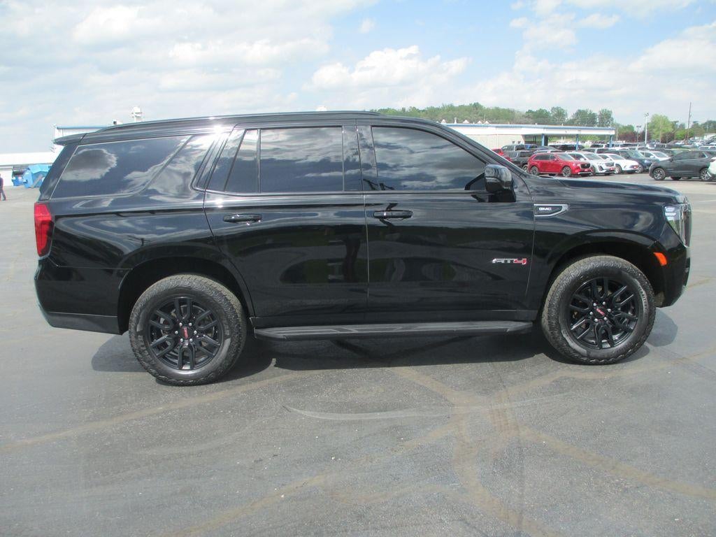 2023 GMC Yukon AT4