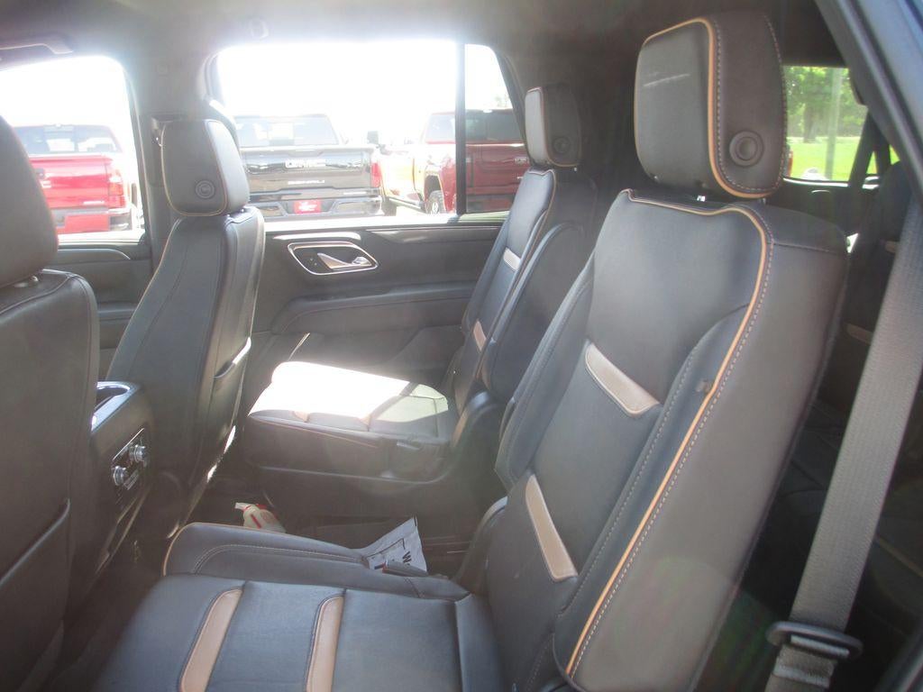 2022 GMC Yukon AT4