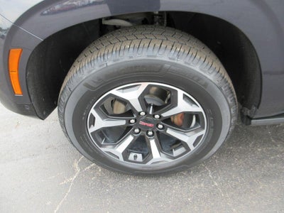 2025 GMC Yukon AT4
