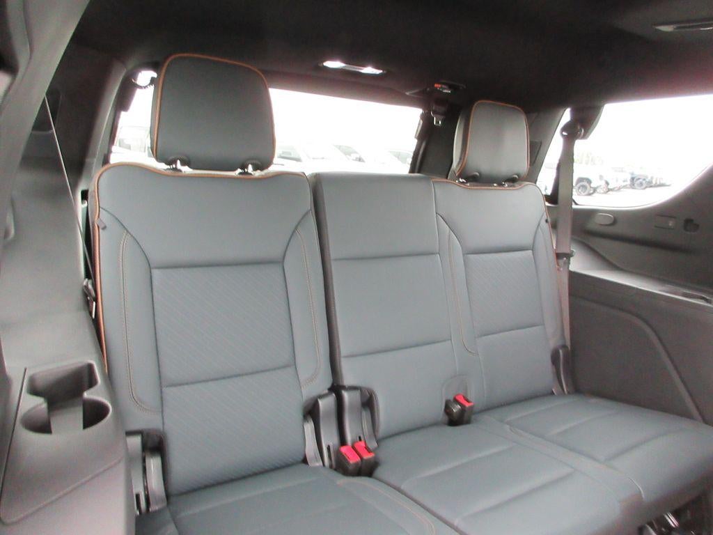 2025 GMC Yukon AT4