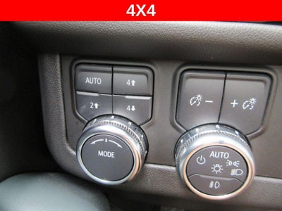 2025 GMC Yukon AT4