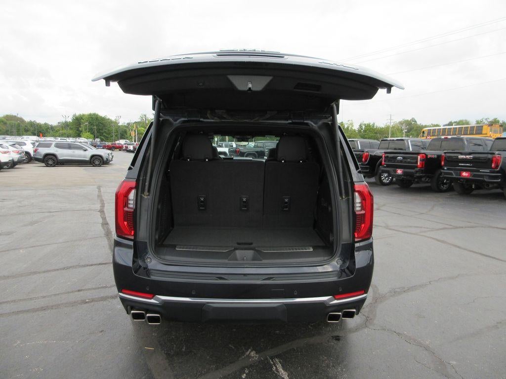 2025 GMC Yukon AT4