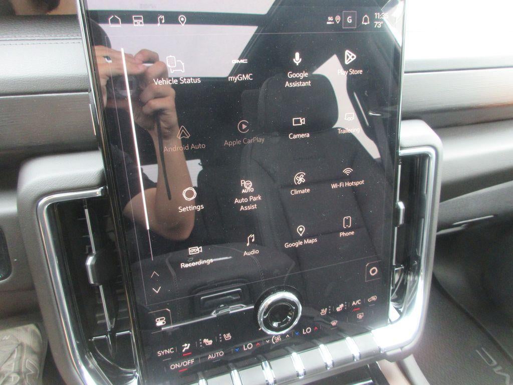 2026 GMC Yukon Denali - Photo 20