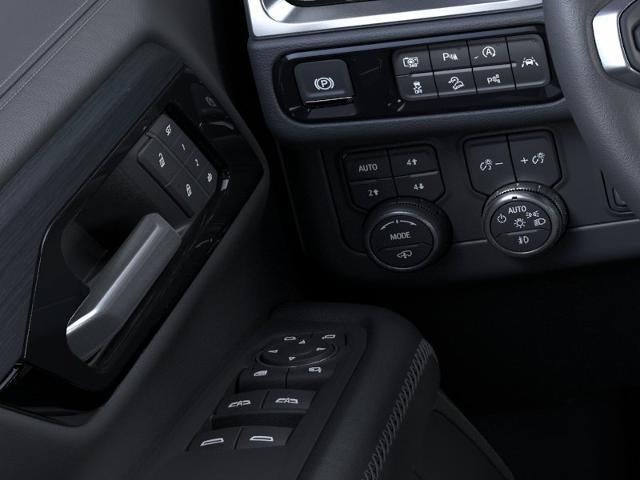 2026 GMC Yukon Denali - Photo 43