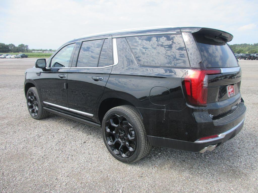 2026 GMC Yukon Denali - Photo 6