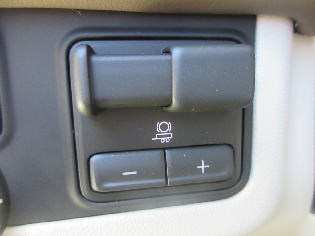 2026 GMC Yukon Denali - Photo 20