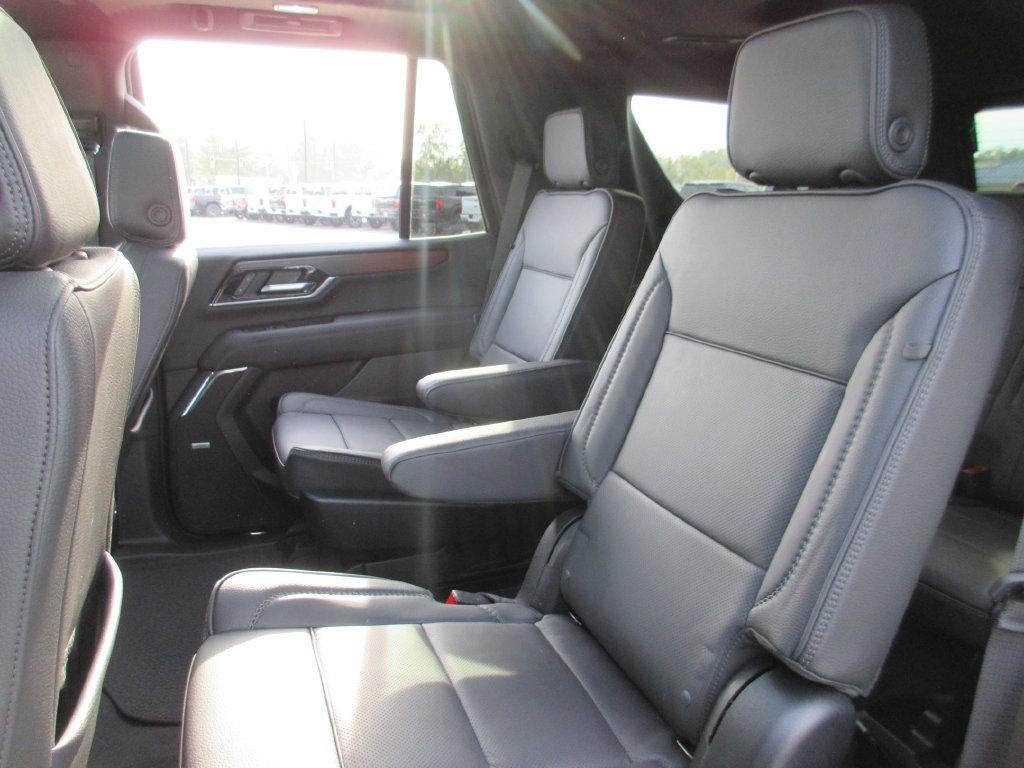 2026 GMC Yukon Denali - Photo 24