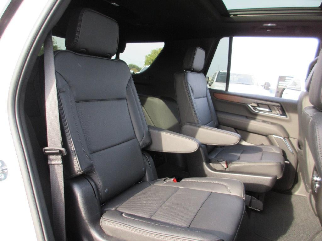 2026 GMC Yukon Denali - Photo 27