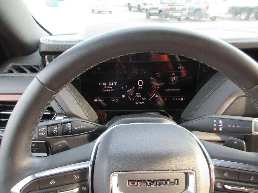 2026 GMC Yukon Denali - Photo 34
