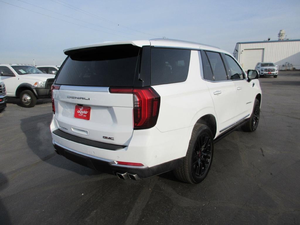 2026 GMC Yukon Denali - Photo 6