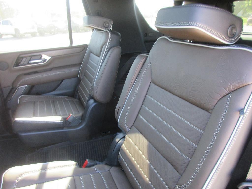 2027 GMC Yukon Denali Ultimate