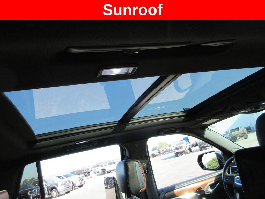 2024 GMC Yukon Denali Ultimate
