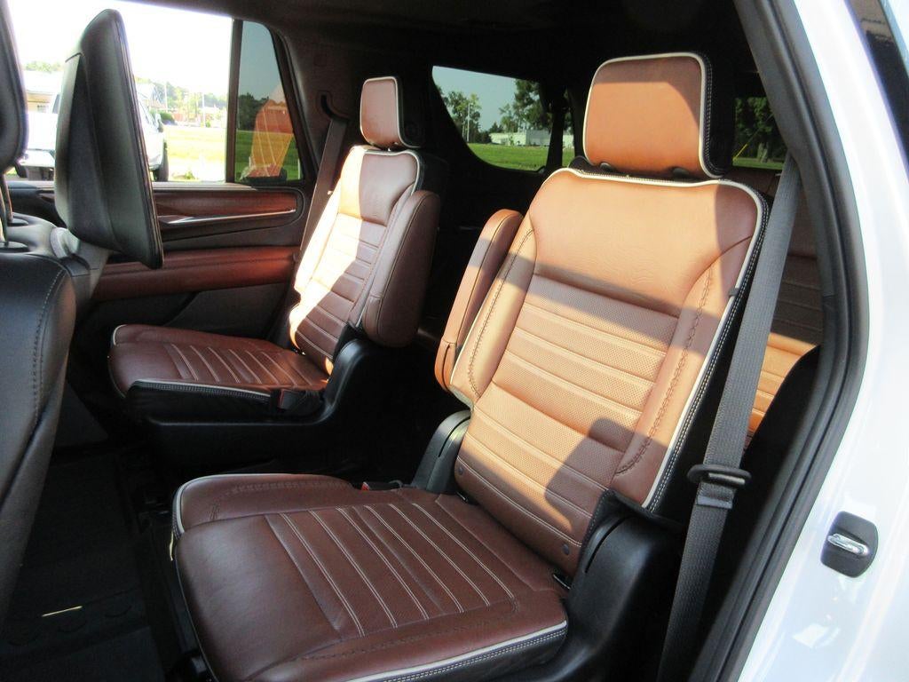 2023 GMC Yukon Denali Ultimate