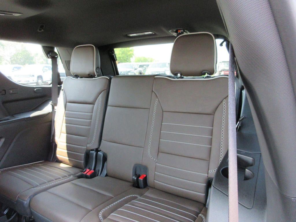 2025 GMC Yukon Denali Ultimate