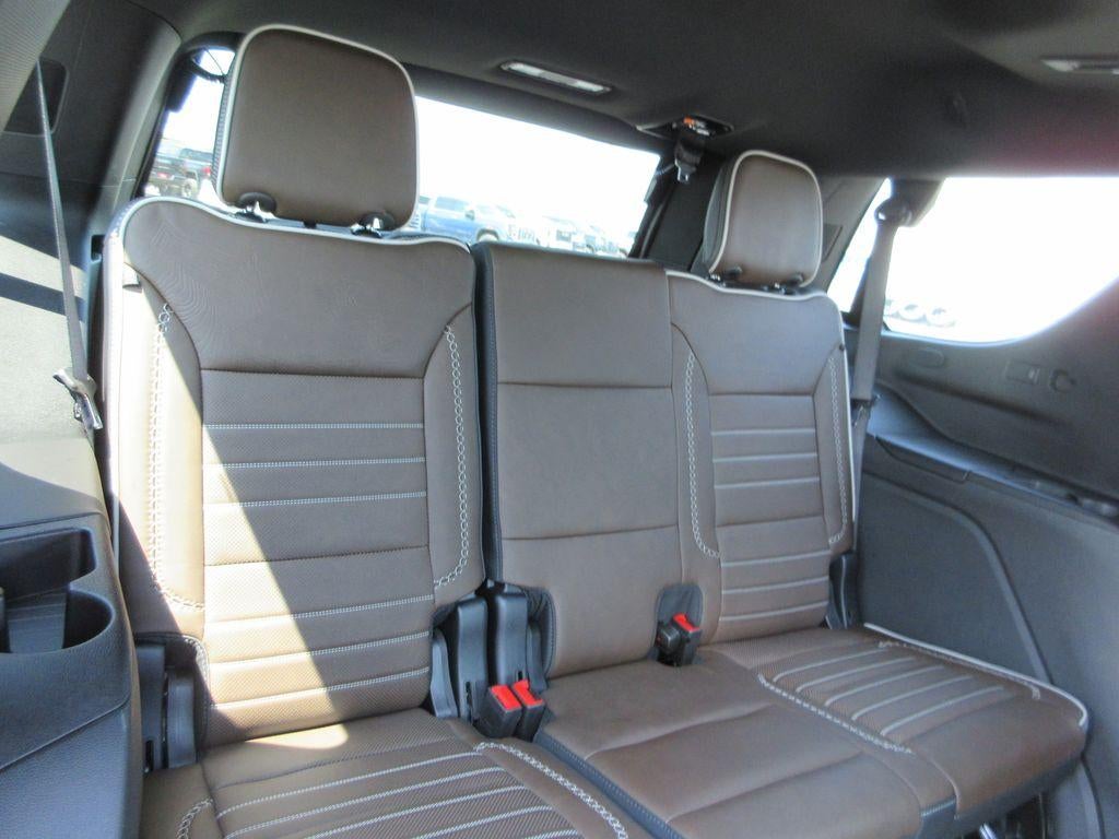 2025 GMC Yukon Denali Ultimate