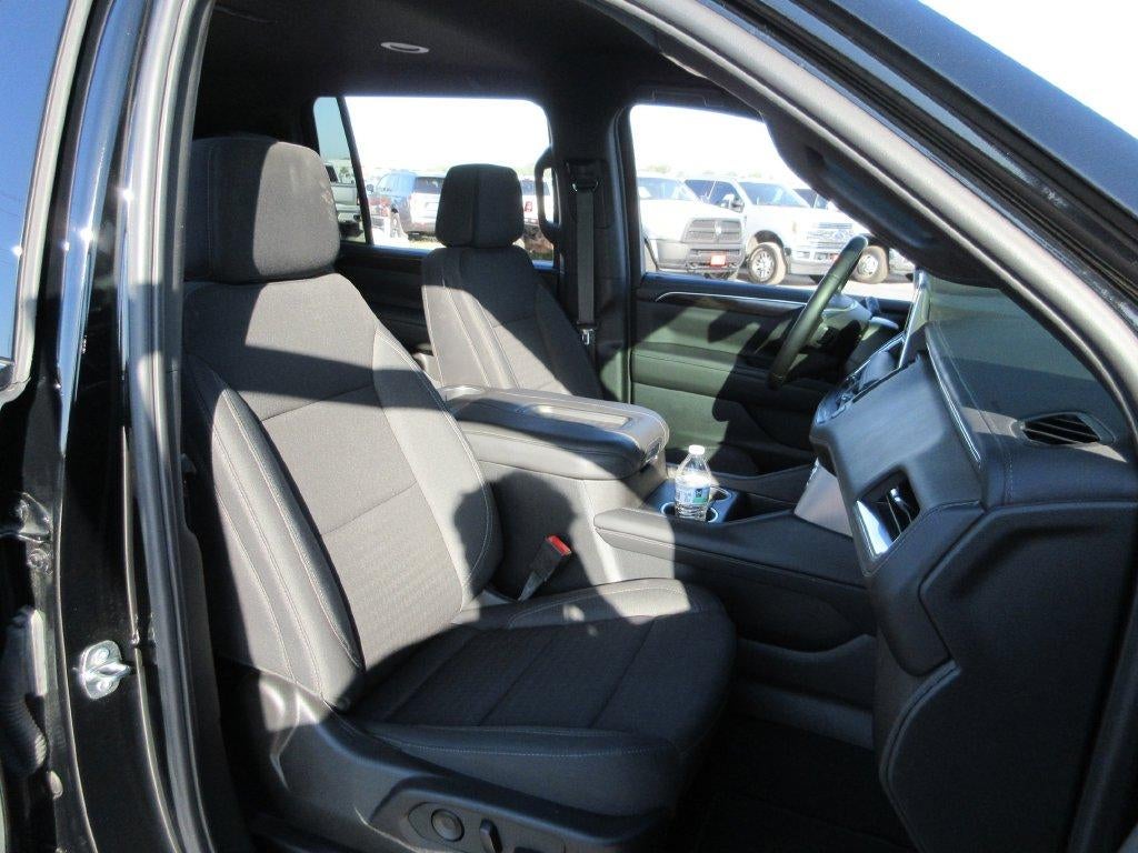 2024 GMC Yukon XL SLE