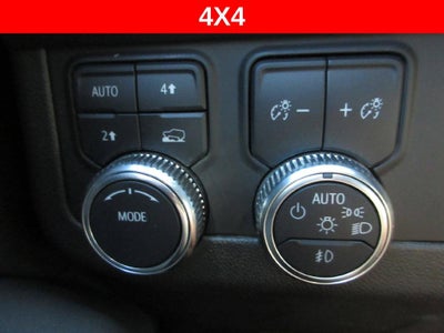 2024 GMC Yukon XL SLE
