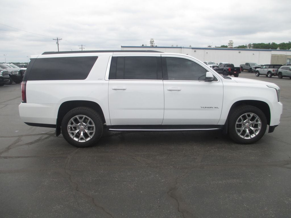 2016 GMC Yukon XL SLT