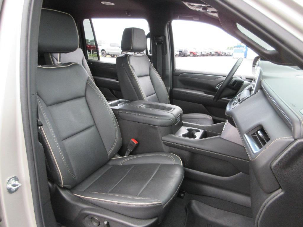 2024 GMC Yukon XL SLT