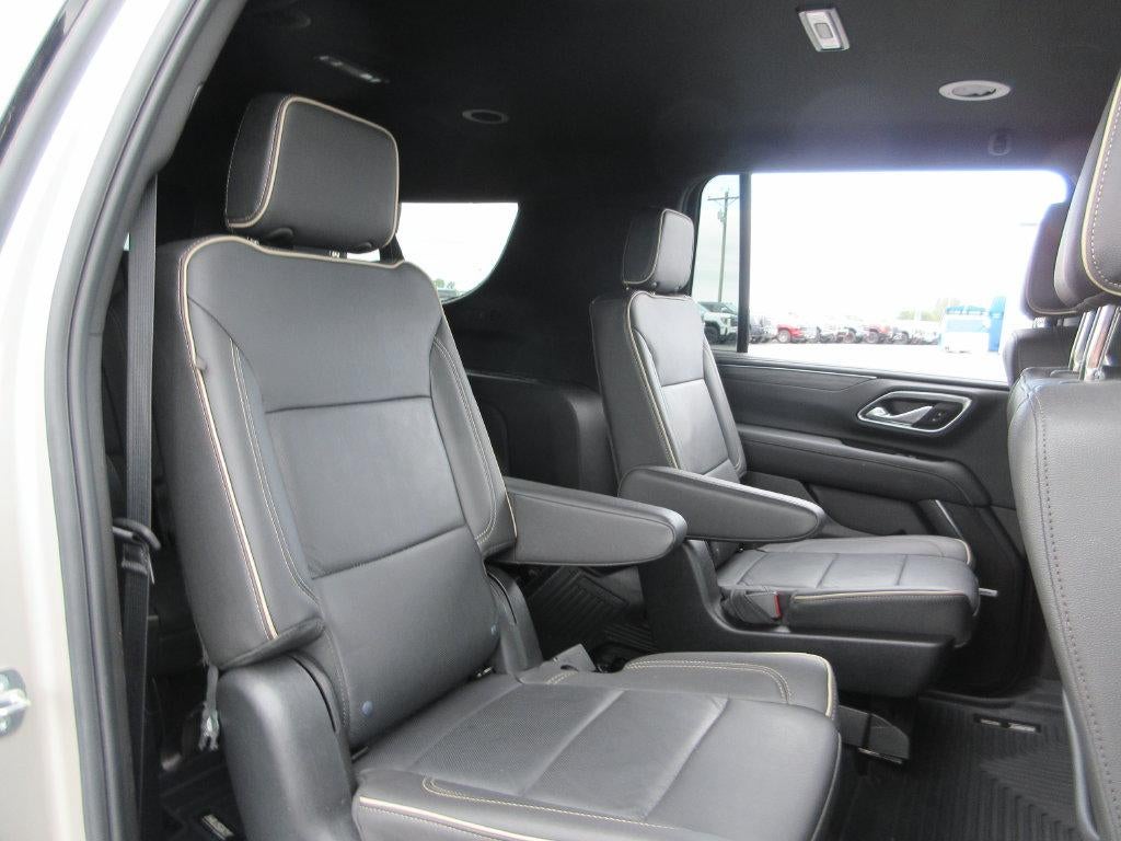 2024 GMC Yukon XL SLT