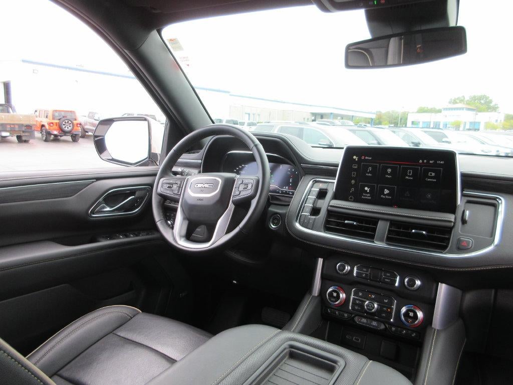 2024 GMC Yukon XL SLT