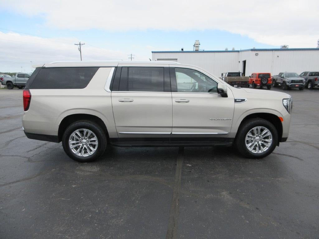 2024 GMC Yukon XL SLT