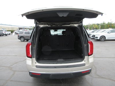 2024 GMC Yukon XL SLT