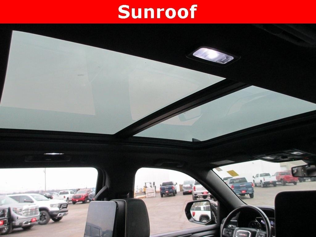 2021 GMC Yukon XL SLT