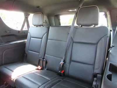 2022 GMC Yukon XL SLT