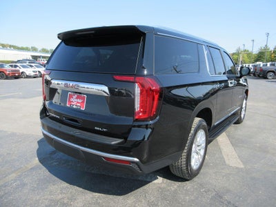 2022 GMC Yukon XL SLT