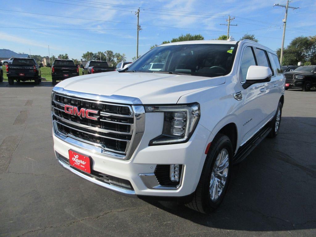 2022 GMC Yukon XL SLT