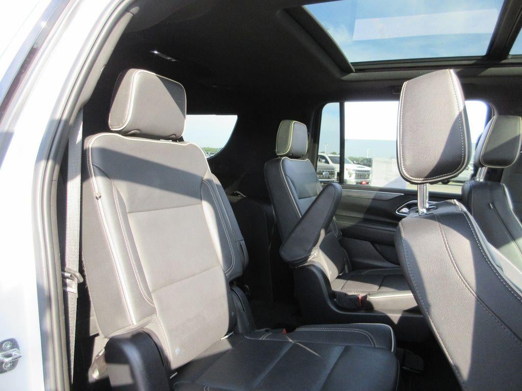 2022 GMC Yukon XL SLT