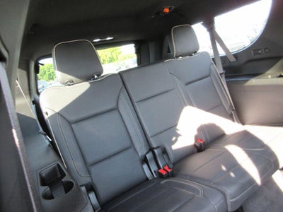 2022 GMC Yukon XL SLT