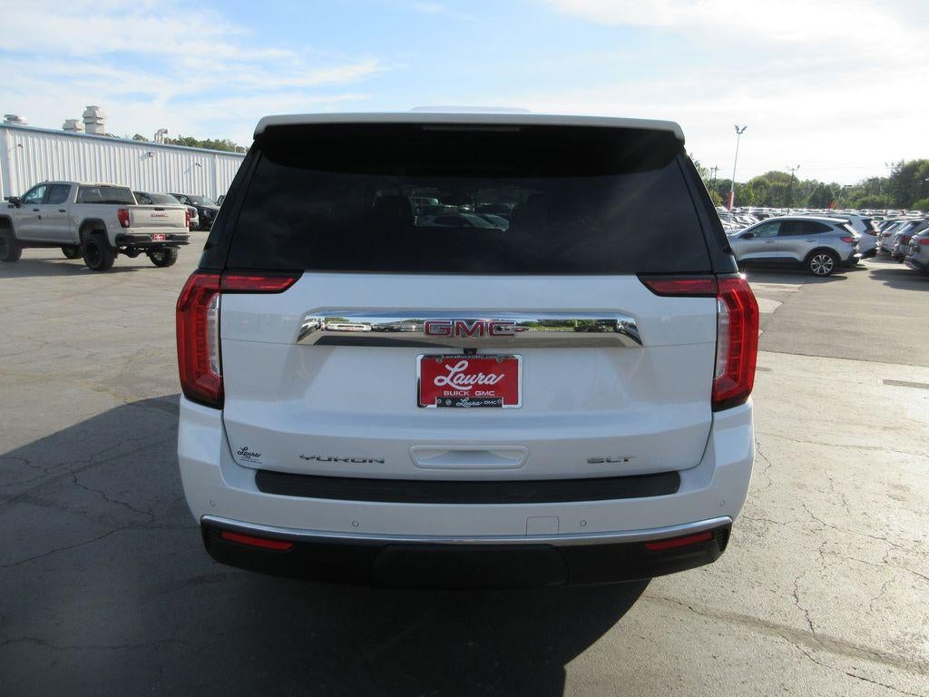 2022 GMC Yukon XL SLT