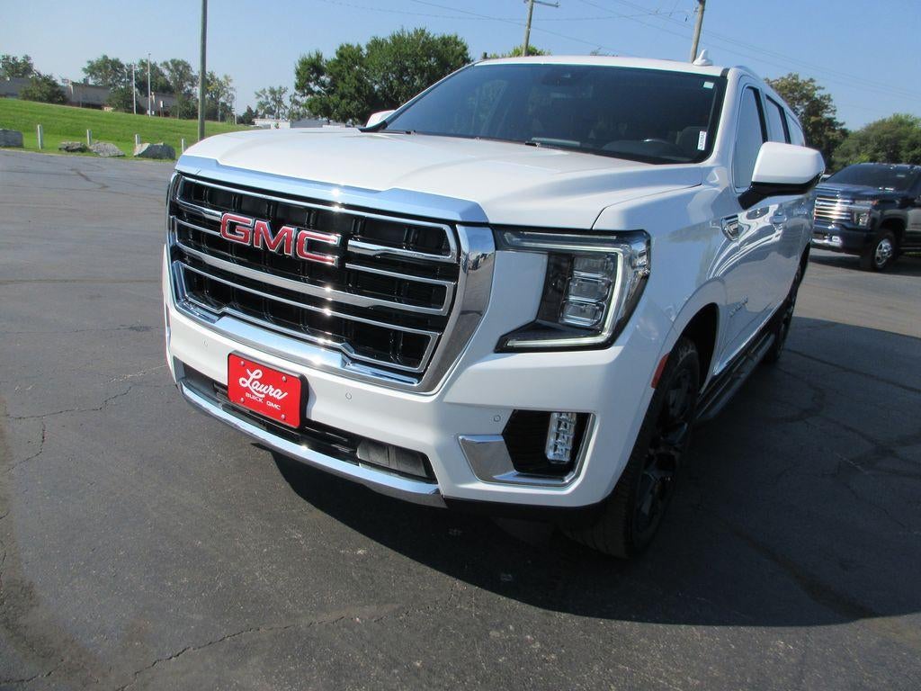 2023 GMC Yukon XL SLT