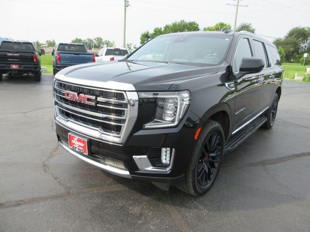2023 GMC Yukon XL SLT